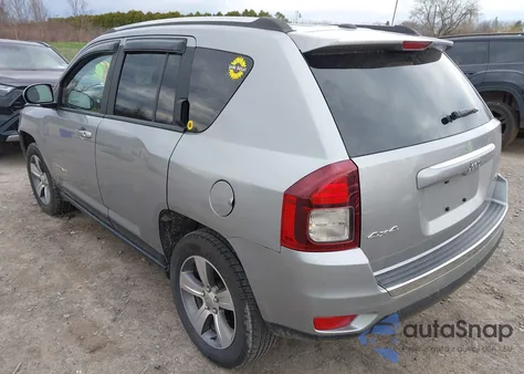 2017 Jeep Compass High Altitude 4X4 z USA, uszkodzony, nr VIN 1C4NJDEB9HD122980